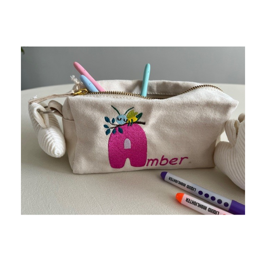 ✏️ Gepersonaliseerde pennenzak met naam en / of figuur