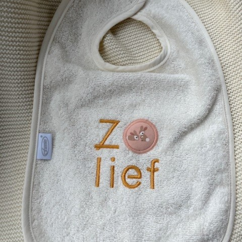 🎀 Set slabbetjes met naam /tekst of kleine tekening (2 stuks)