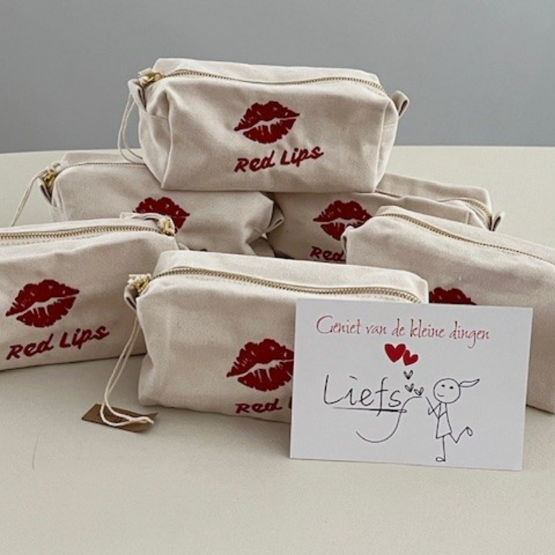 ✏️ Gepersonaliseerde pennenzak met naam en / of figuur