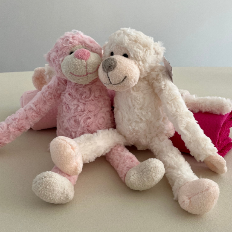 🐵💛 slingeraap knuffel met naam op t-shirt